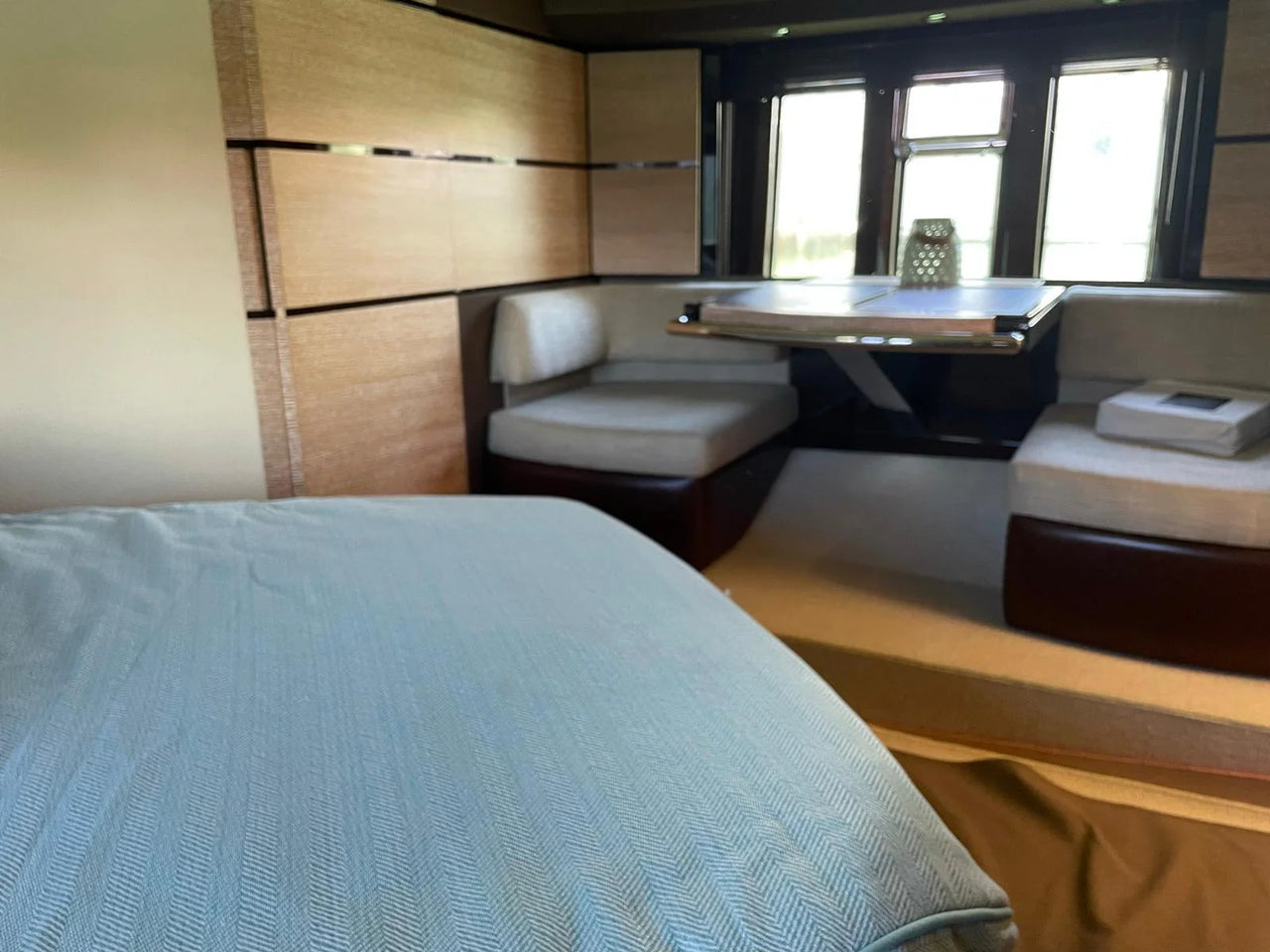 Flybridge Azimut 55