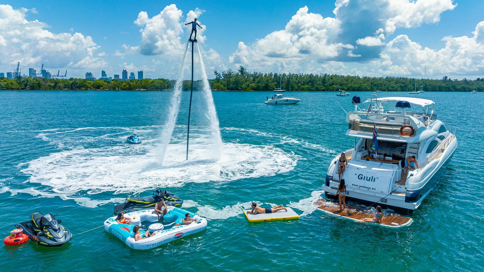 Sunseeker Manhattan 74 pieds