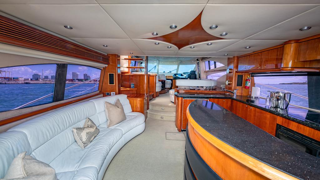 Sunseeker Manhattan 74 pieds