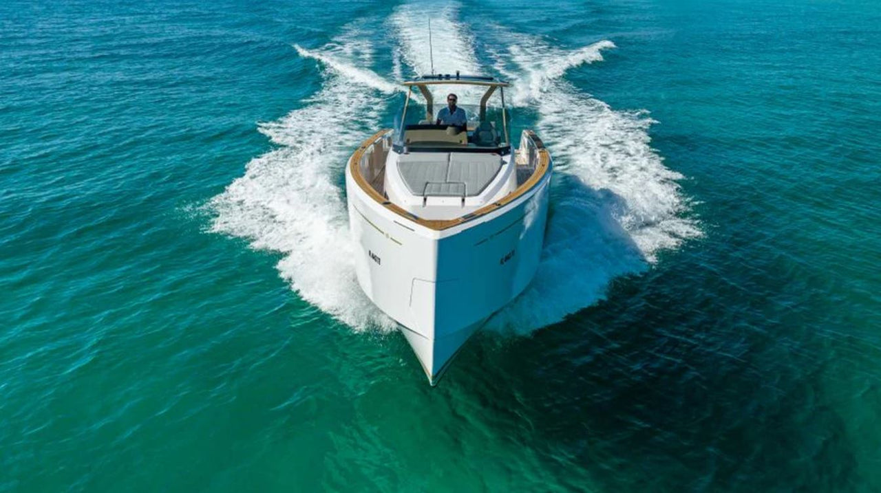 Pardo 38 Charter Miami: Italian Elegance & Power – Beach Boat Rental