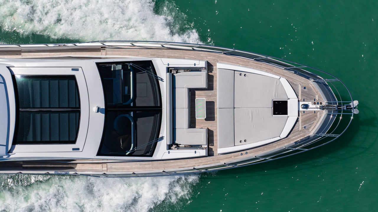 Azimut S7 72 ft.